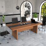 Mermer desenli modern toplantı masası.